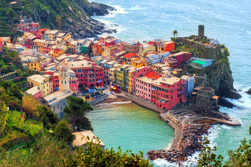 cinque_shutterstock_135685412